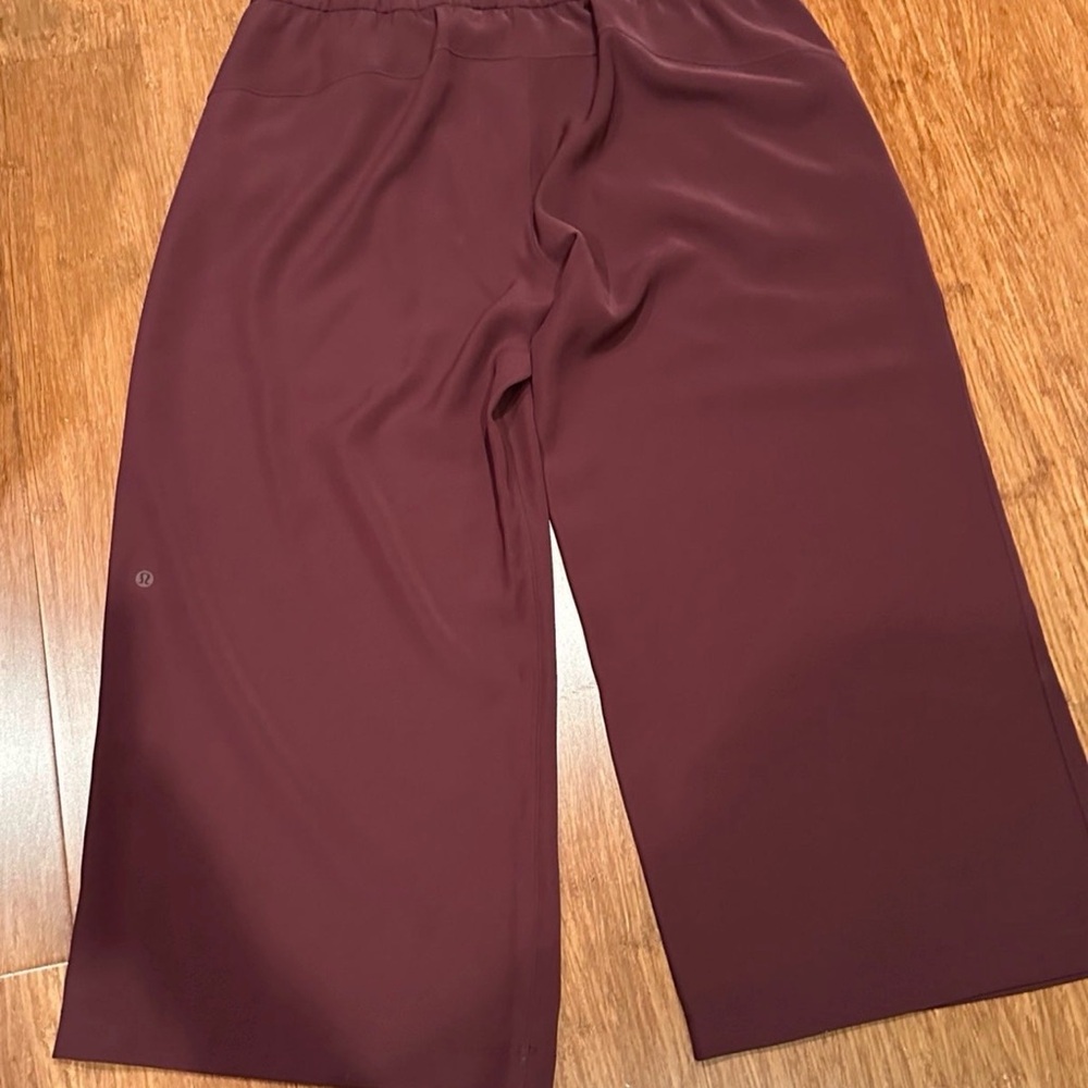 lululemon athletica Maroon Wide Leg Cropped Pants